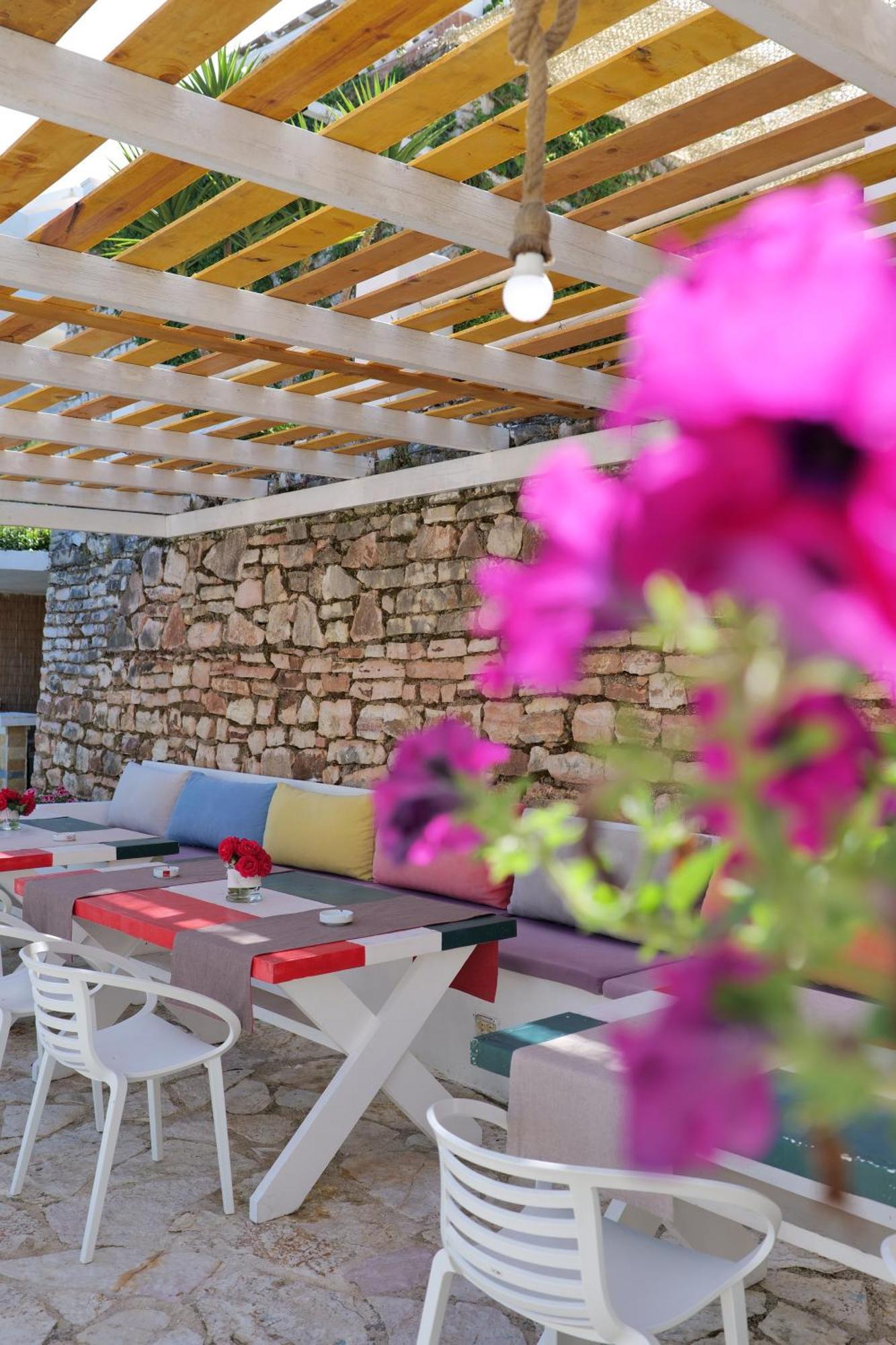 El Mare Hotel Sarandë Exteriör bild