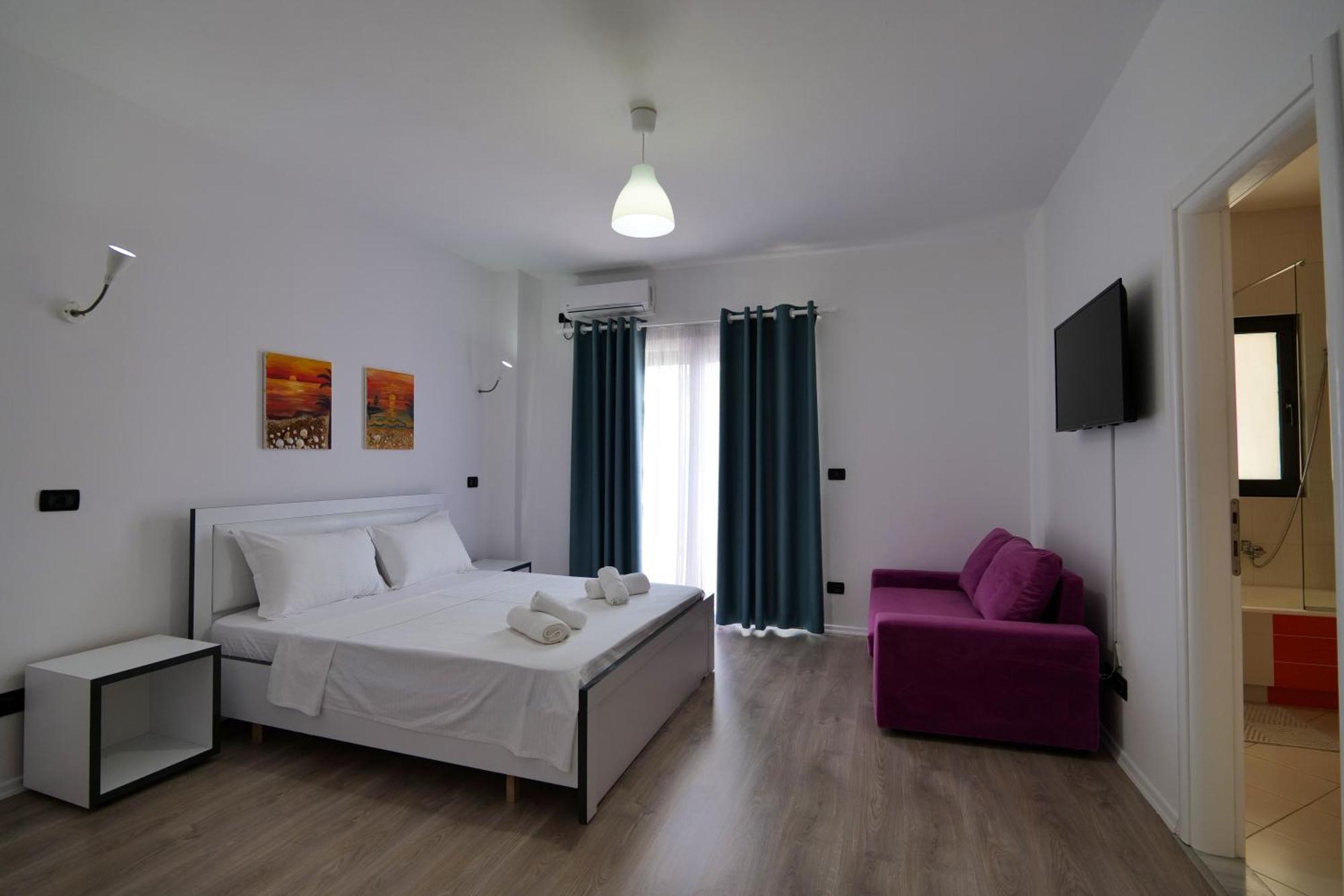 El Mare Hotel Sarandë Exteriör bild