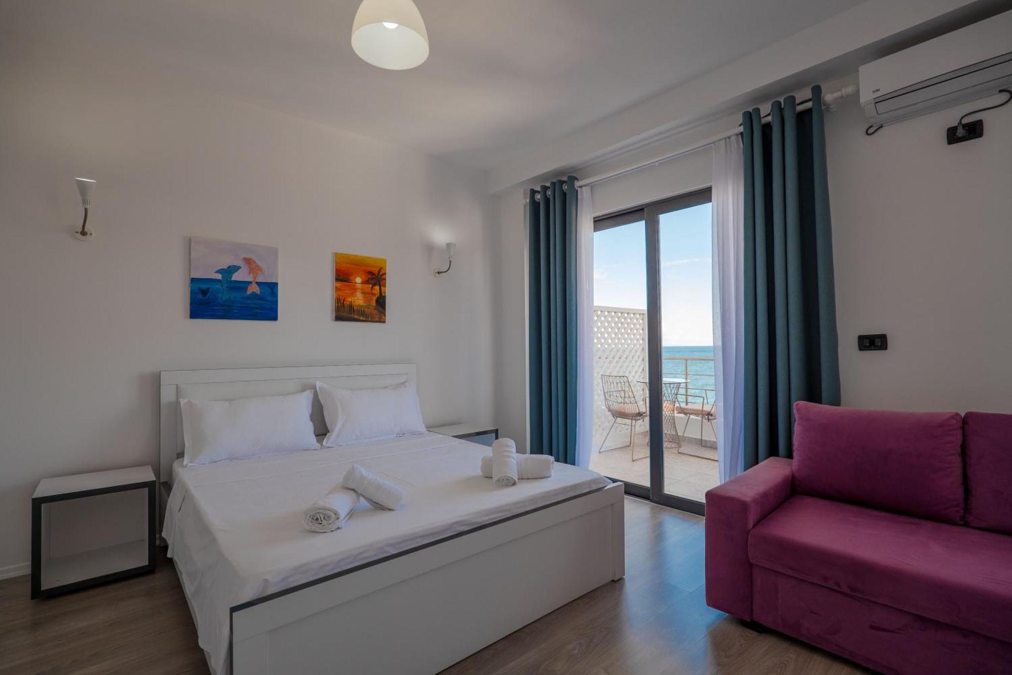 El Mare Hotel Sarandë Exteriör bild
