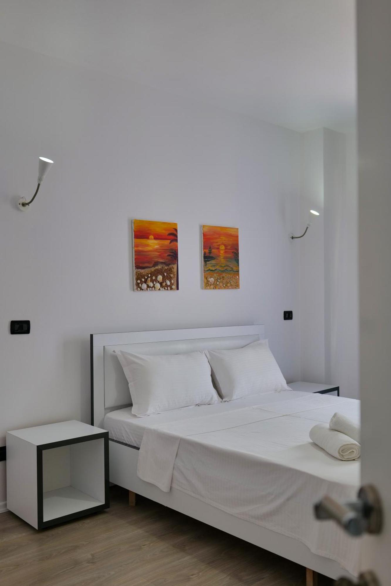 El Mare Hotel Sarandë Exteriör bild